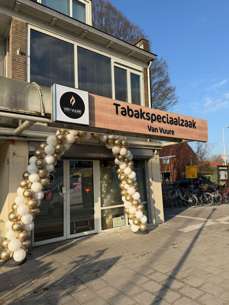 Van_Vuure_Tabakspeciaalzaak_Kepplerstraat_Zaandam_Voorgevel